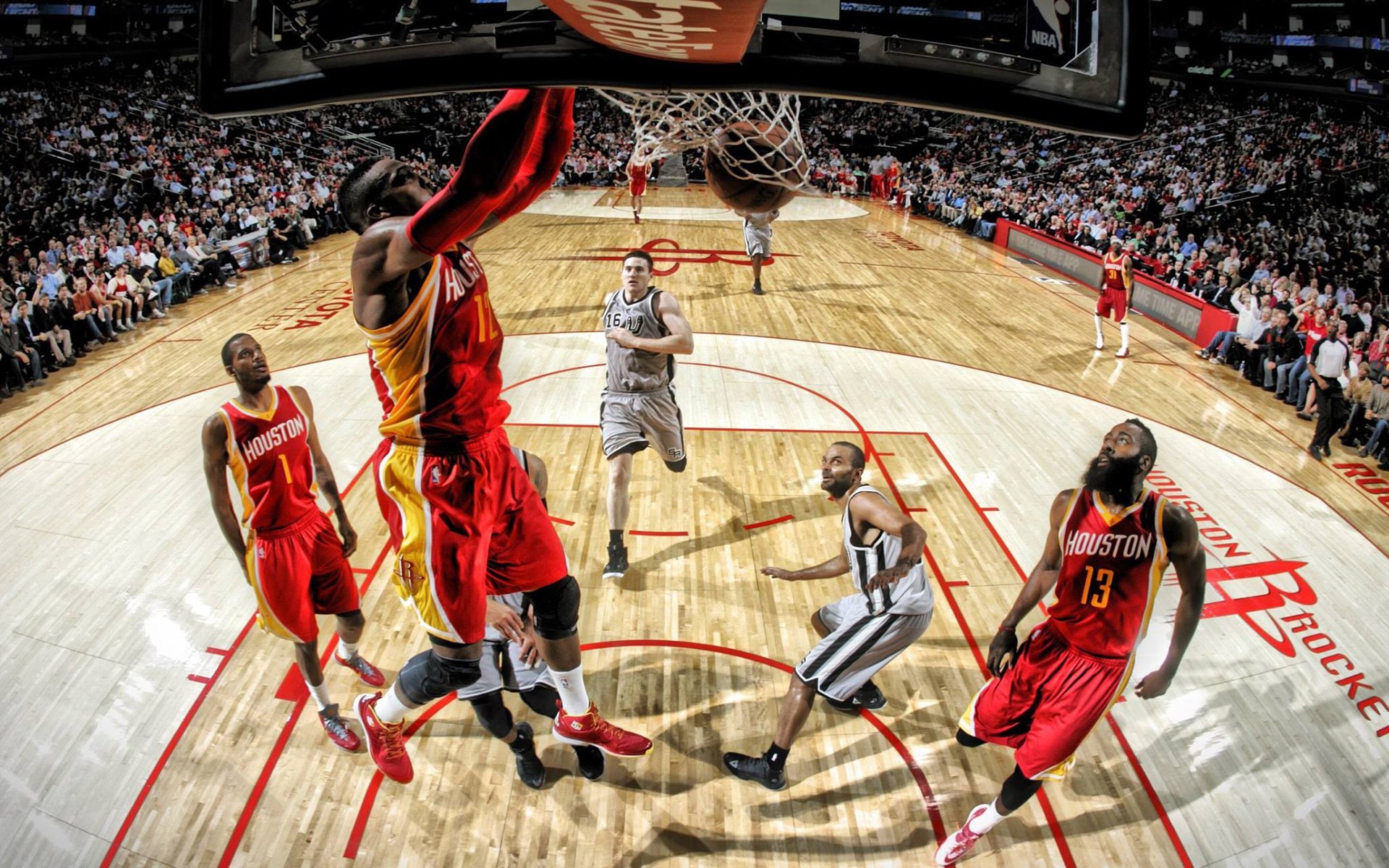 当巴尔韦德在NBA接管比赛,加纳在世界杯稳稳拿下奥地利,体育如何重写小国叙事?